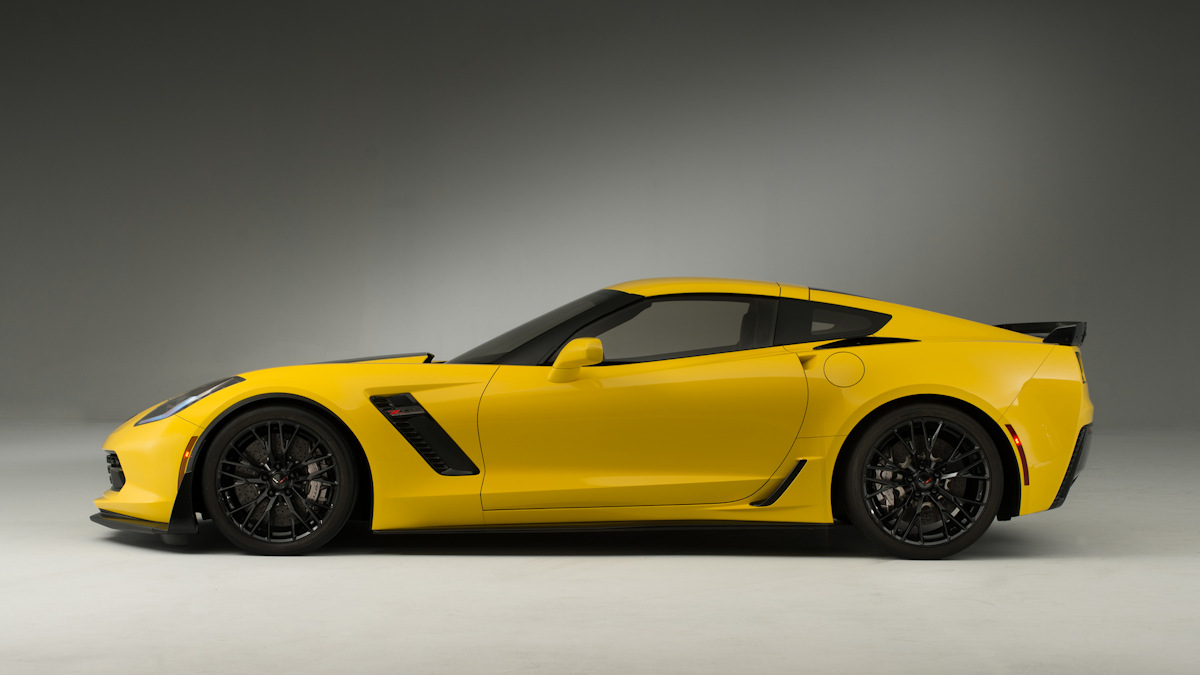 Corvette Generations/C7/C7 2015 Z06 side.jpg